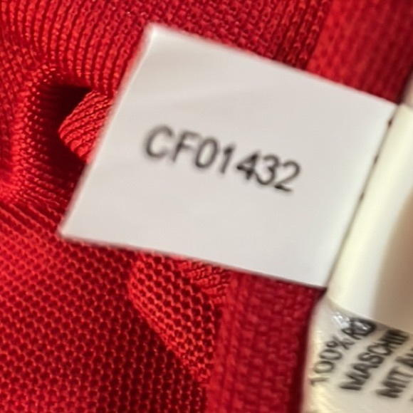 Chick-fil-A TEAM style oobe Recycled Fabric Red Short Sleeve Polo Shirt Medium - Picture 9 of 9